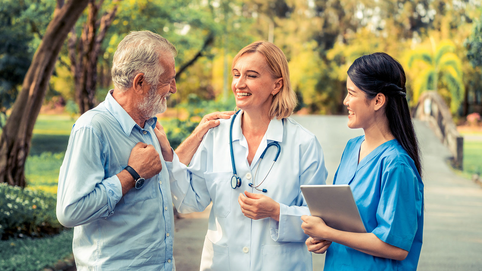 How Smart GPS Watches Benefit Seniors